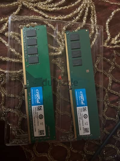 ram 16 gb crucial 2666mhz used like new