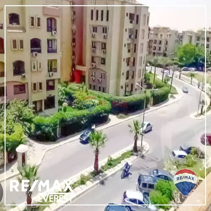 Ground Apartment for rent in hay elashgar infront of dream land & near mall of Egypt 5