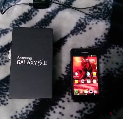 موبايل سامسونج samsung s2 بالكرتونه والشاحن وبطاريه اضافية وجراب 4