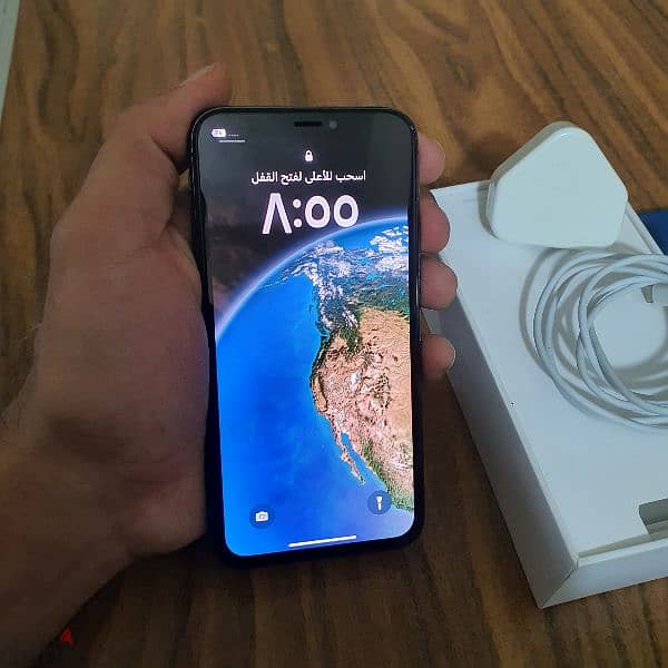 iphone x  (  لقطه_. 256_ فيس ايدي طلقه) 2