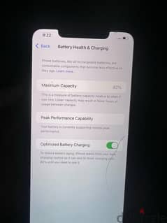 ايفون Xs max ٦٤ جيجا بطاريه ٨٢٪؜ بالعلبه و٤ جرابات اخر تحديث 0