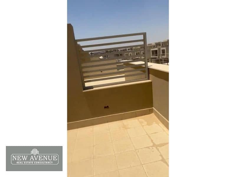 Delivered Twin villa 5 Bedrooms  5 Bathrooms  Maid’s room in Palm Hills New Cairo . 5