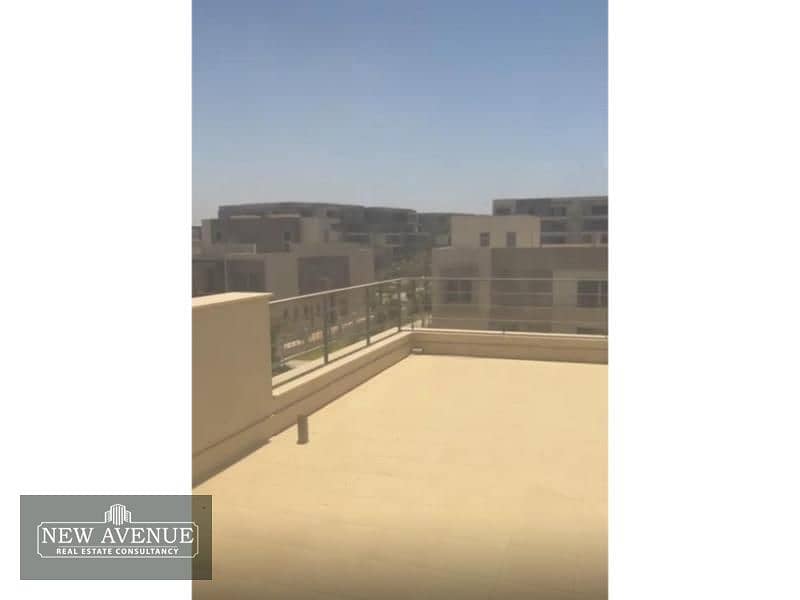 Delivered Twin villa 5 Bedrooms  5 Bathrooms  Maid’s room in Palm Hills New Cairo . 10