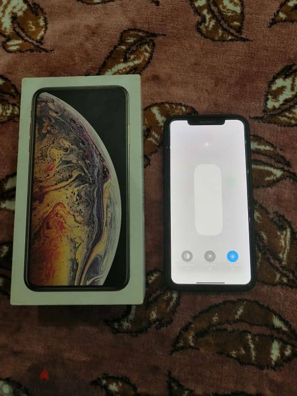 iphone xs max 64g 1