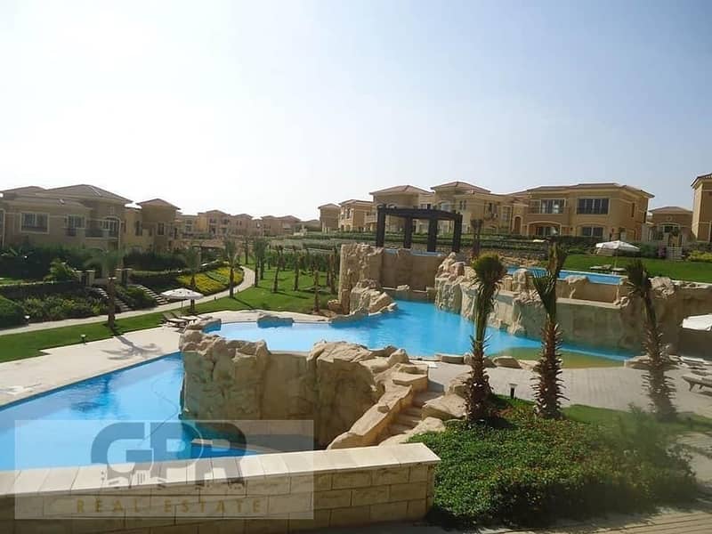 Stone Villa 350sqm with private entrance +Garden in stone park new cairo 7