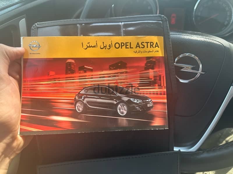 Opel Astra Hatchback 2012 for sale أوبل استرا 3