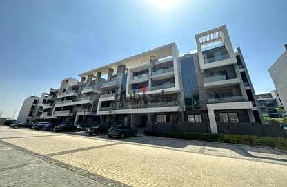 Apartment for sale in Patio Solo - Lavista City in front of Madinaty Gate 3 6