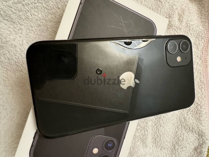 iphone 11 64 giga good condition 7