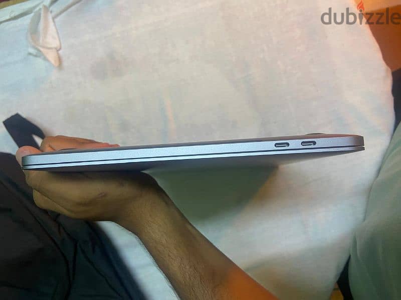 MacBook Pro (13-inch, M1, 2020) - Technical Specifications 6