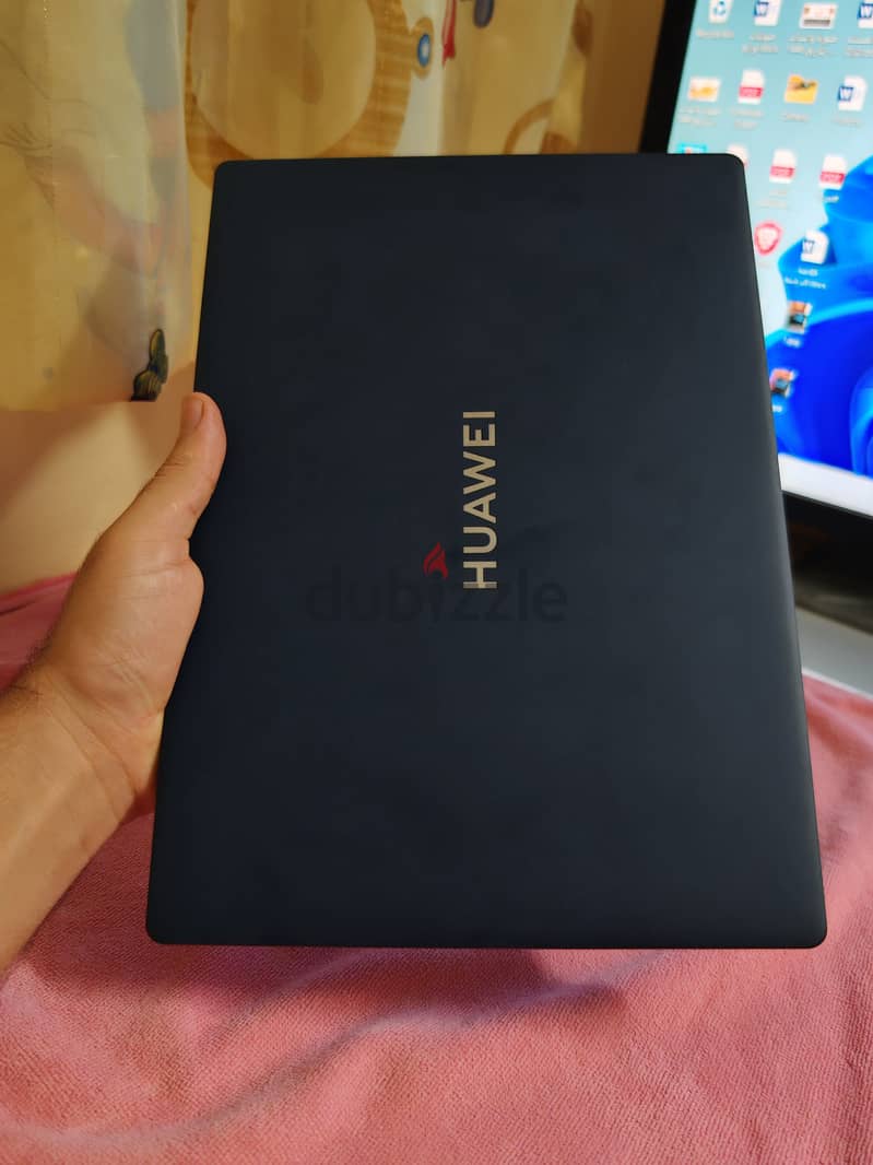 للبيع لاب توب هواوي HUAWEI MateBook X Pro امكاتيات ممتازة مناسب للجرا 0