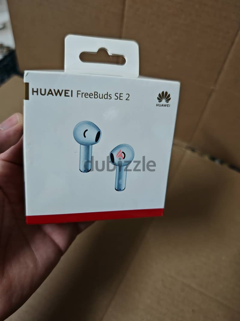 للبيع سماعة بلوتوث جديدة متبرشمة HUAWEI FreeBuds SE 2 1