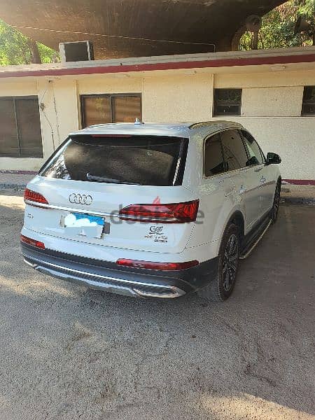 Audi Q7 2021 1