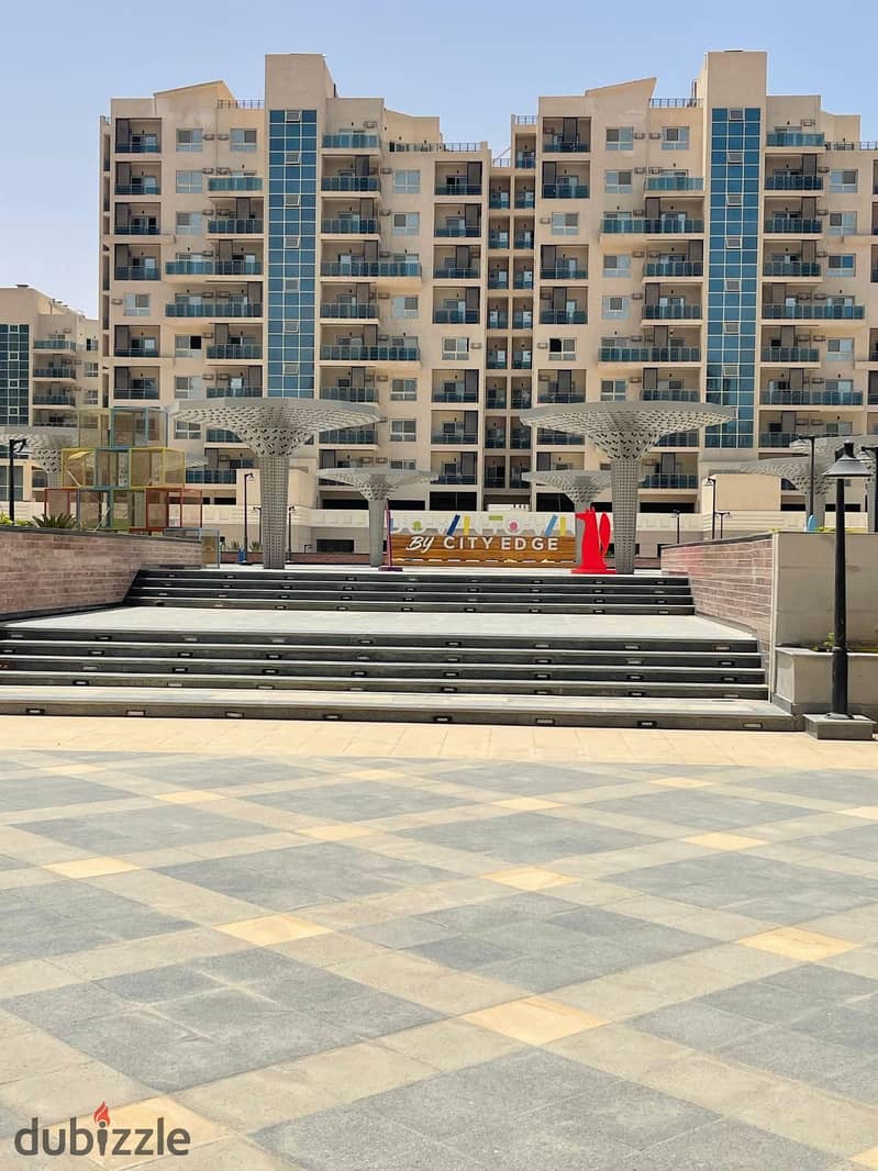 Shop for sale, immediate delivery in El Alamein, on Plaza Direct, highest traffic in Downtown, ready for inspection, suitable for all commercial brand 4