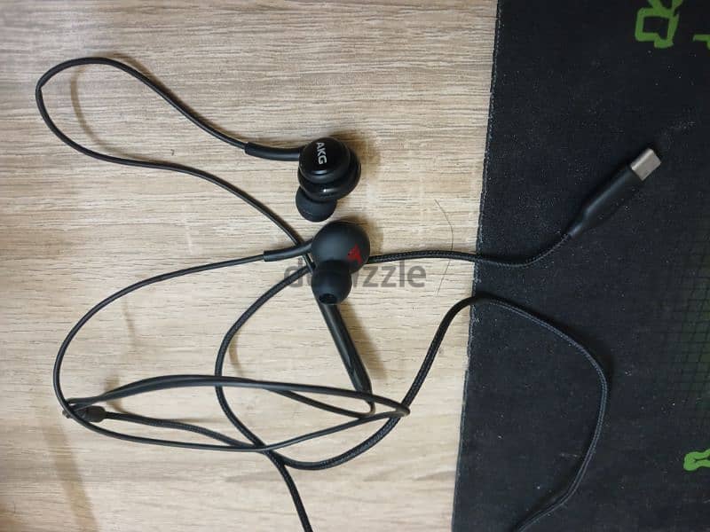 akg headphone with type c 0