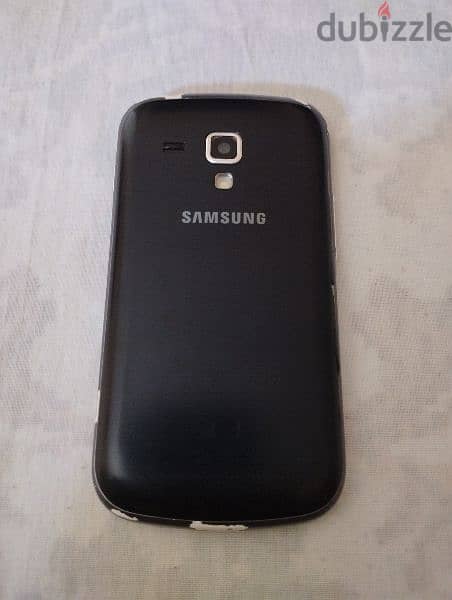 Samsung Galaxy S Duos S7562 1