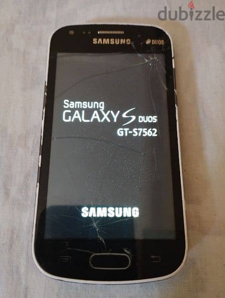 Samsung Galaxy S Duos S7562 3