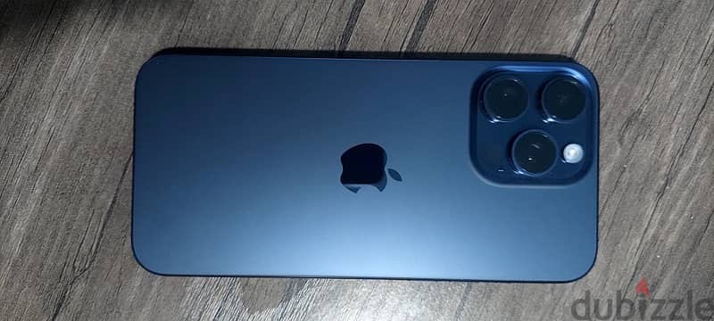 Iphone 15 pro max blue titanium 1