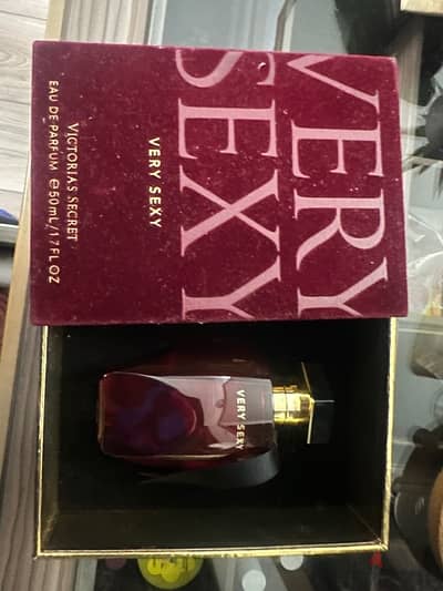 victoria Secret very sexy perfume