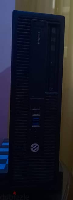 جهاز كمبيوتر مكتبي HP EliteDesk 705 G2 SFF (الجيل السادس)