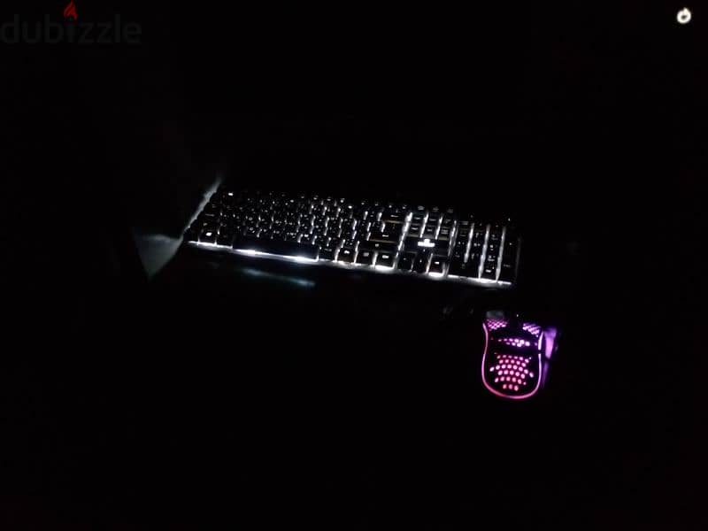 كيبورد Gamaa led white +ماوس hp RGB led+ماوس باد Razer 0