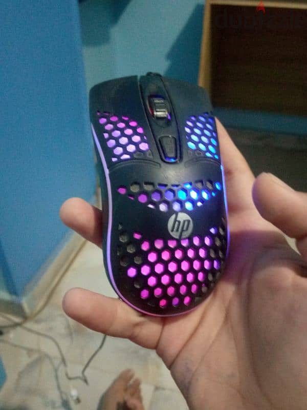 كيبورد Gamaa led white +ماوس hp RGB led+ماوس باد Razer 2