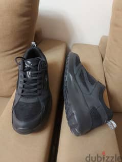 Activ original sneaker new