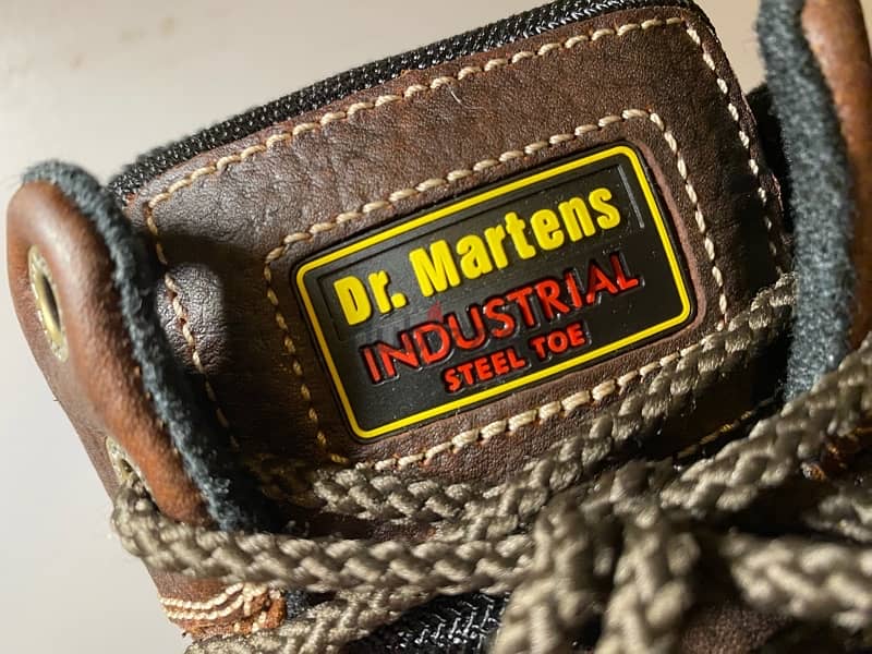 جزمه dr martens جديده 2