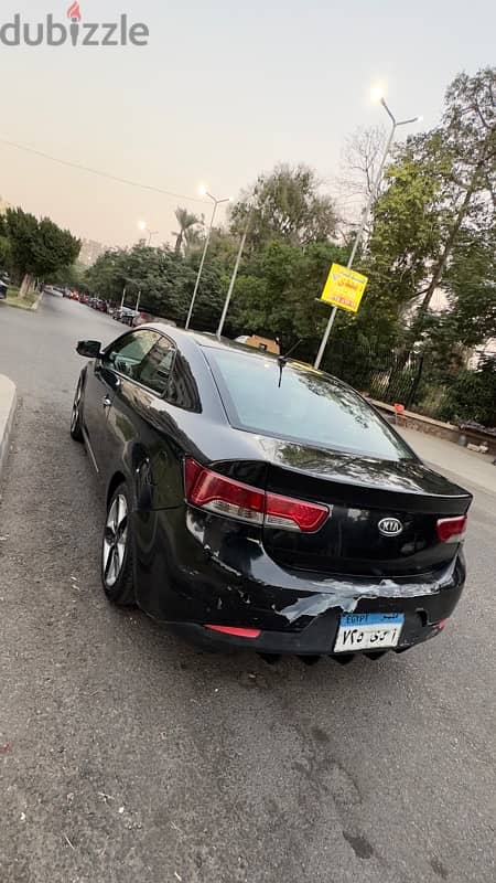 Kia Cerato Coupe 2011 4