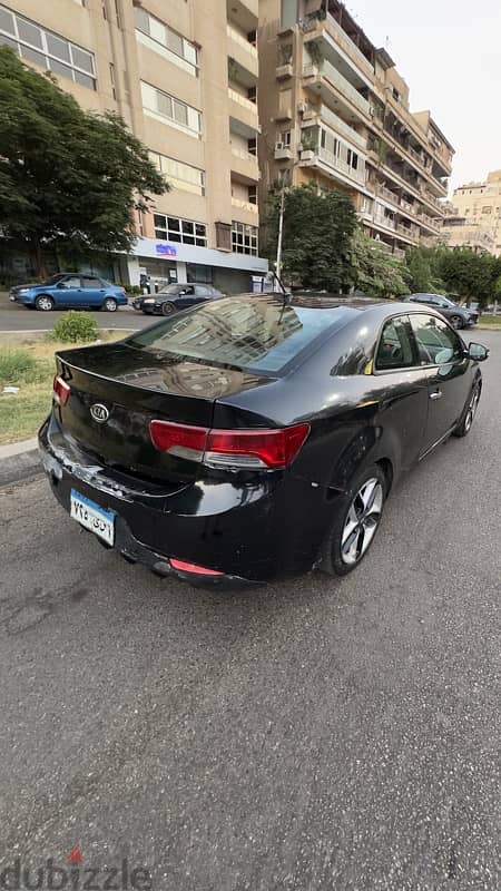 Kia Cerato Coupe 2011 5