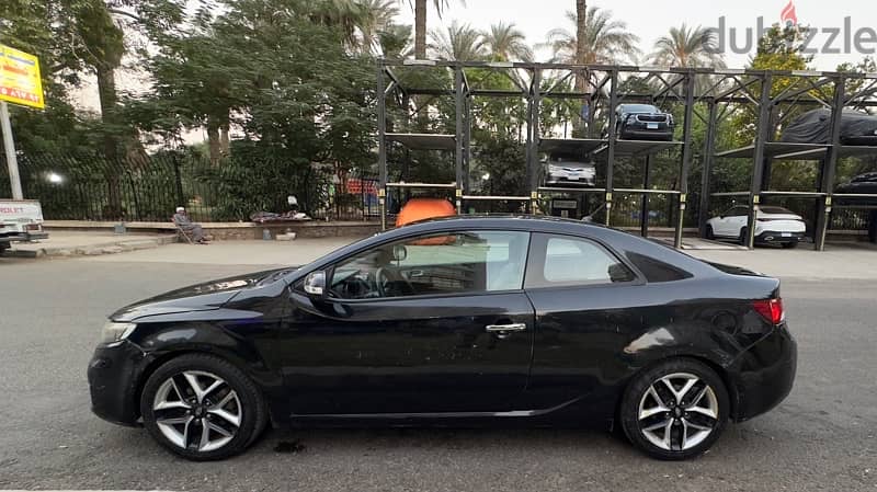 Kia Cerato Coupe 2011 7