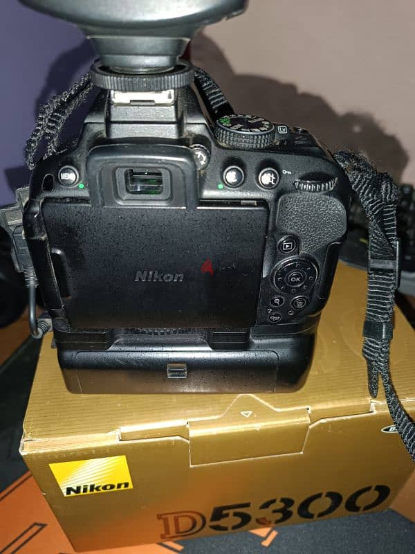 nikon 5300 like new 6