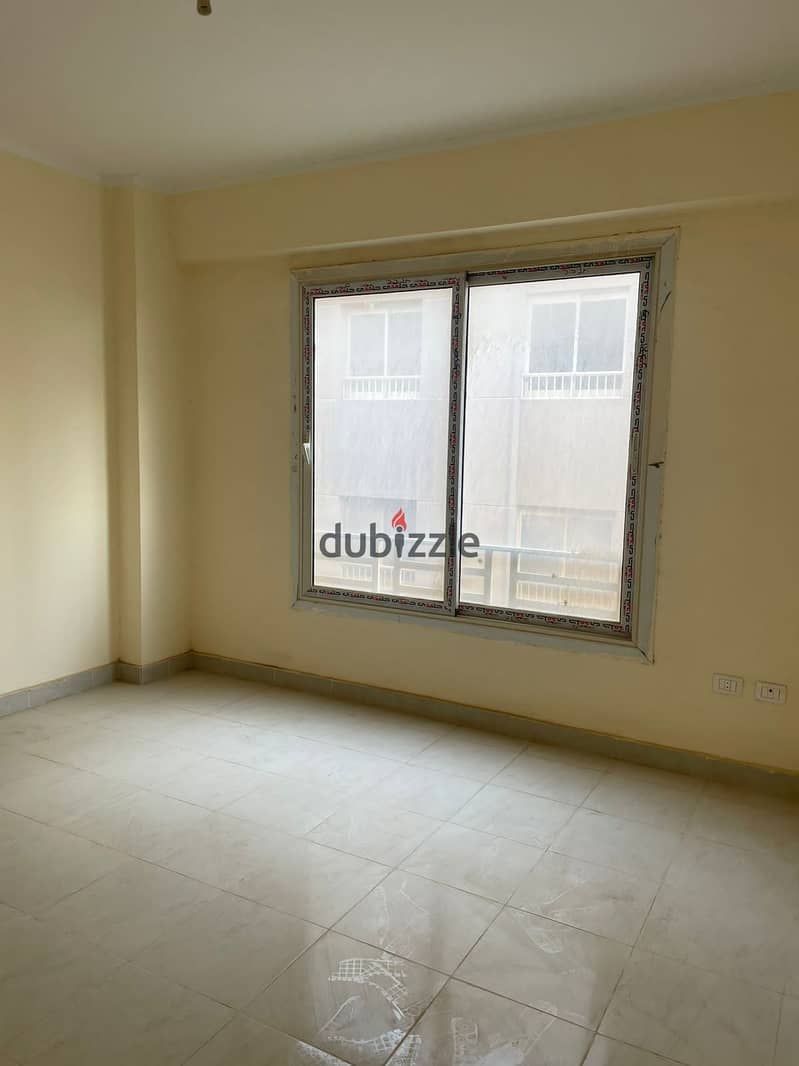 Apartment for sale in kattameya gardens  compound at New Cairo 5