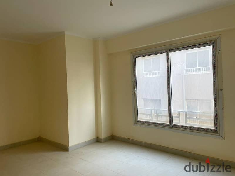 Apartment for sale in kattameya gardens  compound at New Cairo 9