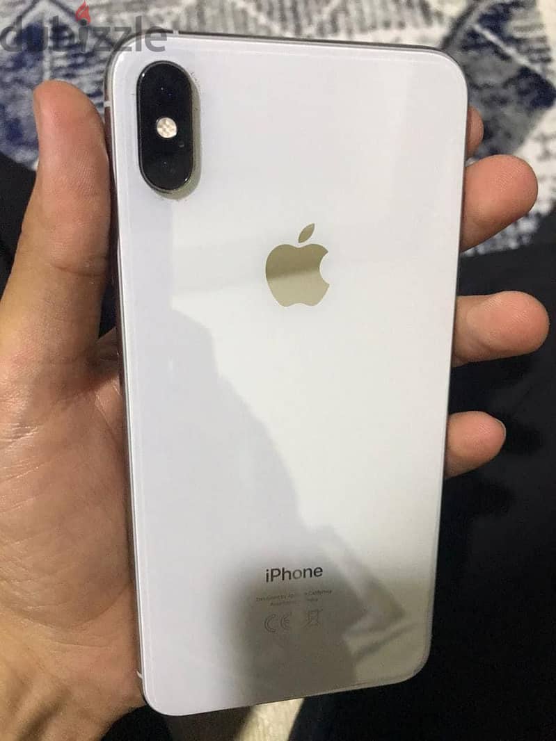 iphone xs max 1