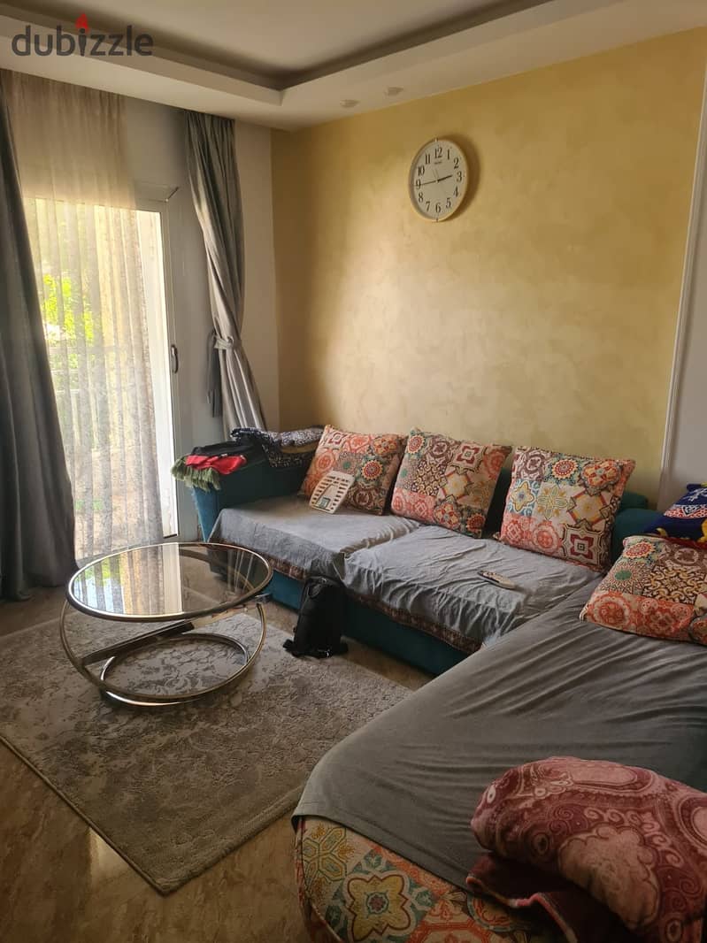 Ground floor apartment with garden for sale in cash in Madinaty, B11  Location close to services Area: 108 sqm + 50 sqm garden  Special finishing It c 8