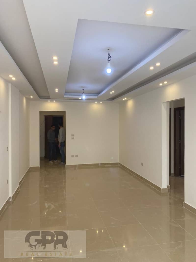 شقه للبيع فى موقع مميز فى الجولدن سكوير  Apartment for sale in prime location in Golden square 0