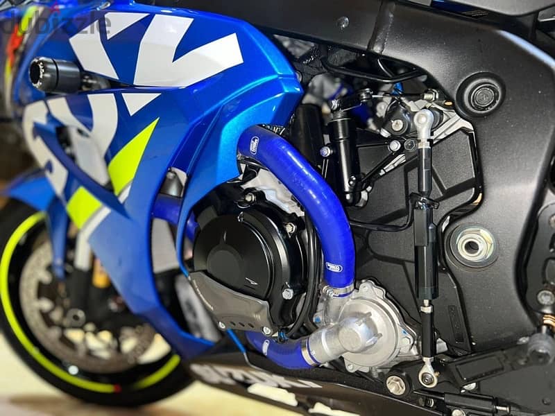 Suzuki gsxr RR سوزوكي جيكسر 1000 9