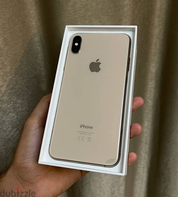 iPhone XS Max  256GB  Gold 6