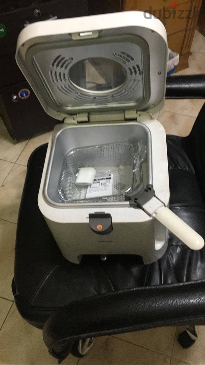 NEW AIR FRYER FROM GULF AREA FOR SALE WARRANTED 1