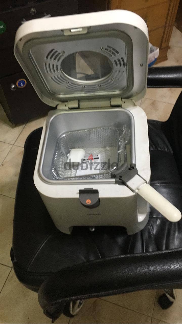 NEW AIR FRYER FROM GULF AREA FOR SALE WARRANTED 6