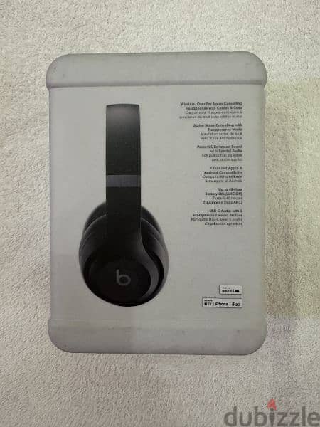 Apple beats studio pro + Gift 1