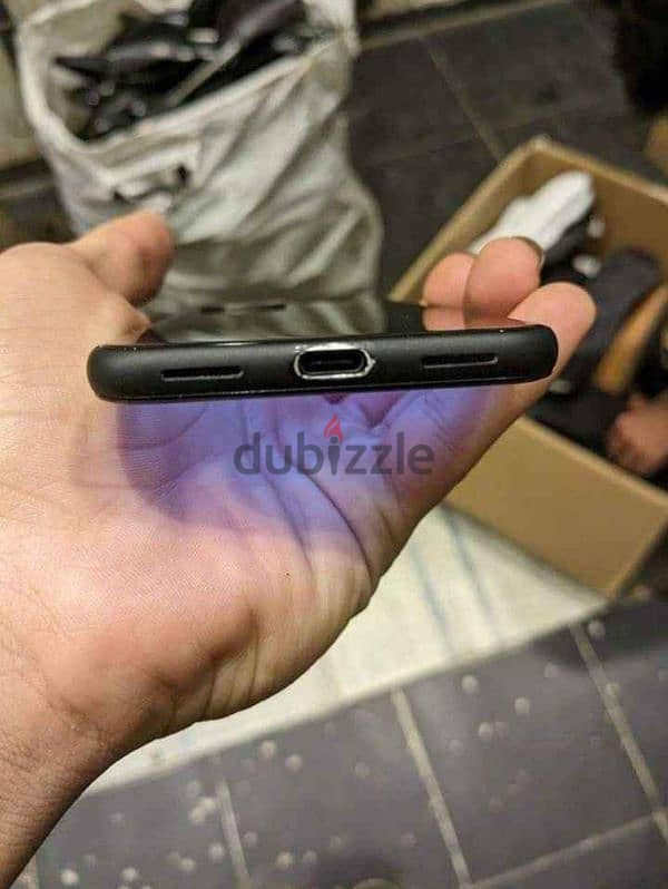 google pixel 4 128 نسخه نادره وقويه 4