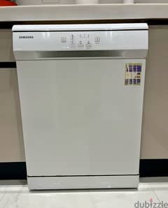 Dishwasher for sale غسالة أطباق للبيع