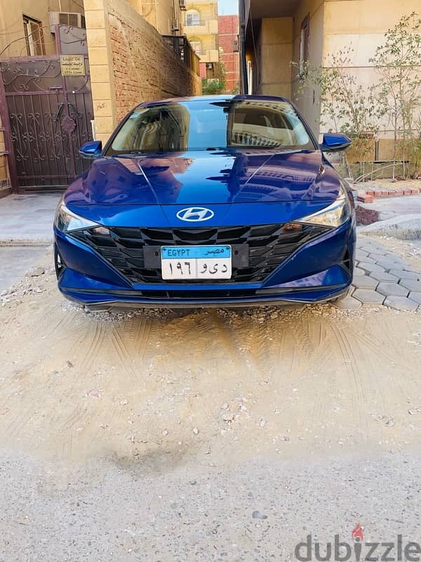 Hyundai Elantra 2021 1