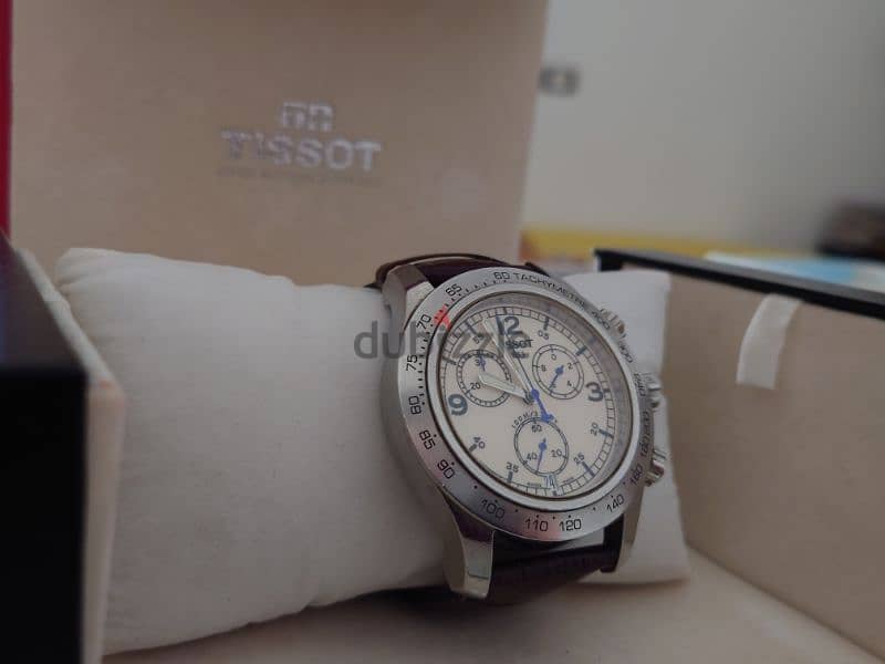 Tissot watch, V8 with brand original straps- Swiss made 2