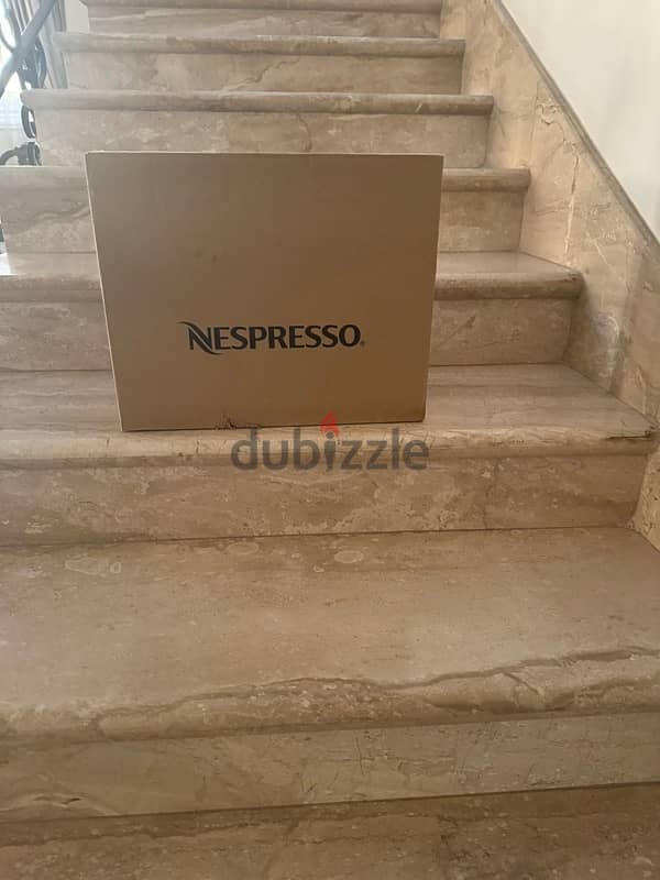 Nespresso Essenza Mini 0