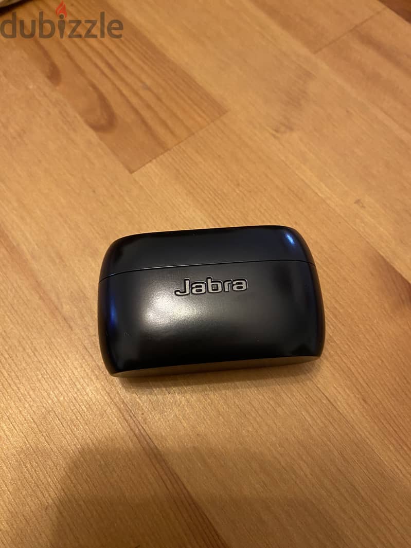 Jabra Elite 75T charging case and left earbud only 1