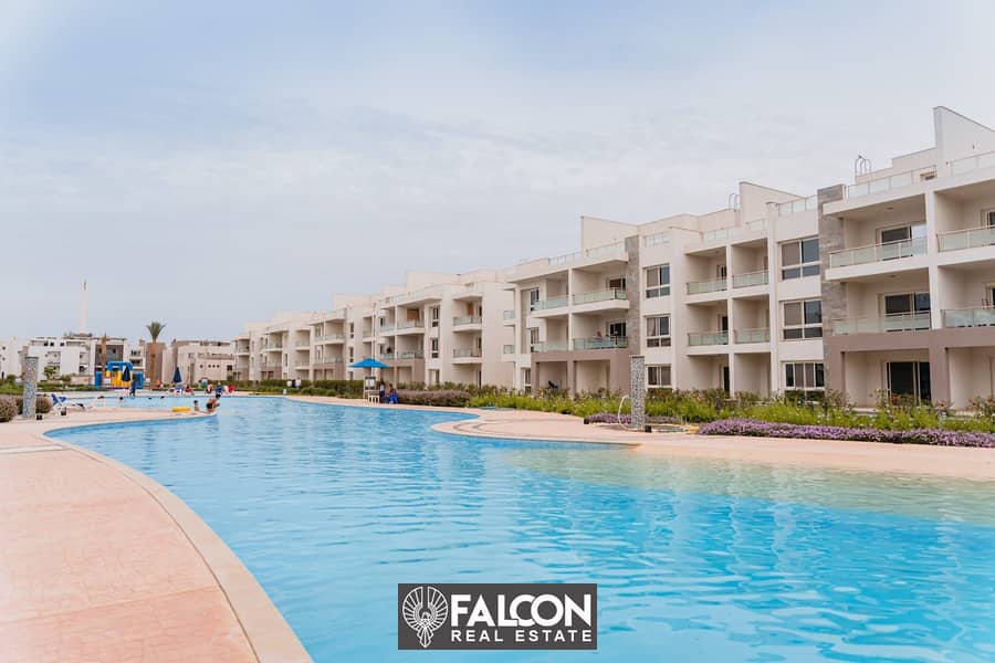 own a 185 sqm penthouse + roof sea view “finished with air conditioners” in Aroma Village, Sokhna Prime Location 7