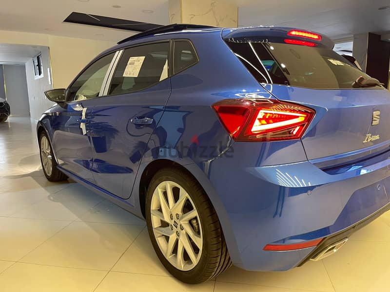 سيات إبيزا                   seat ibiza 2024 1