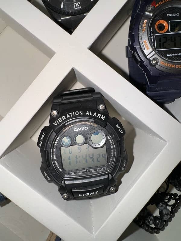 Casio digital watch ( Original ) 1